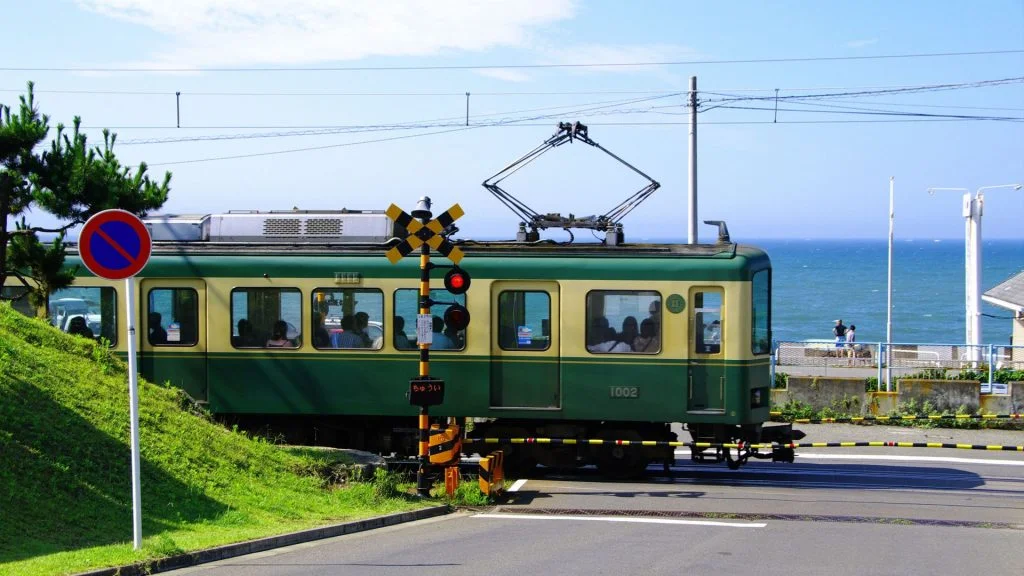 Découvrez l’Enchantement de Kamakura : Un Voyage à travers le Temps et la Tranquillité — image 1